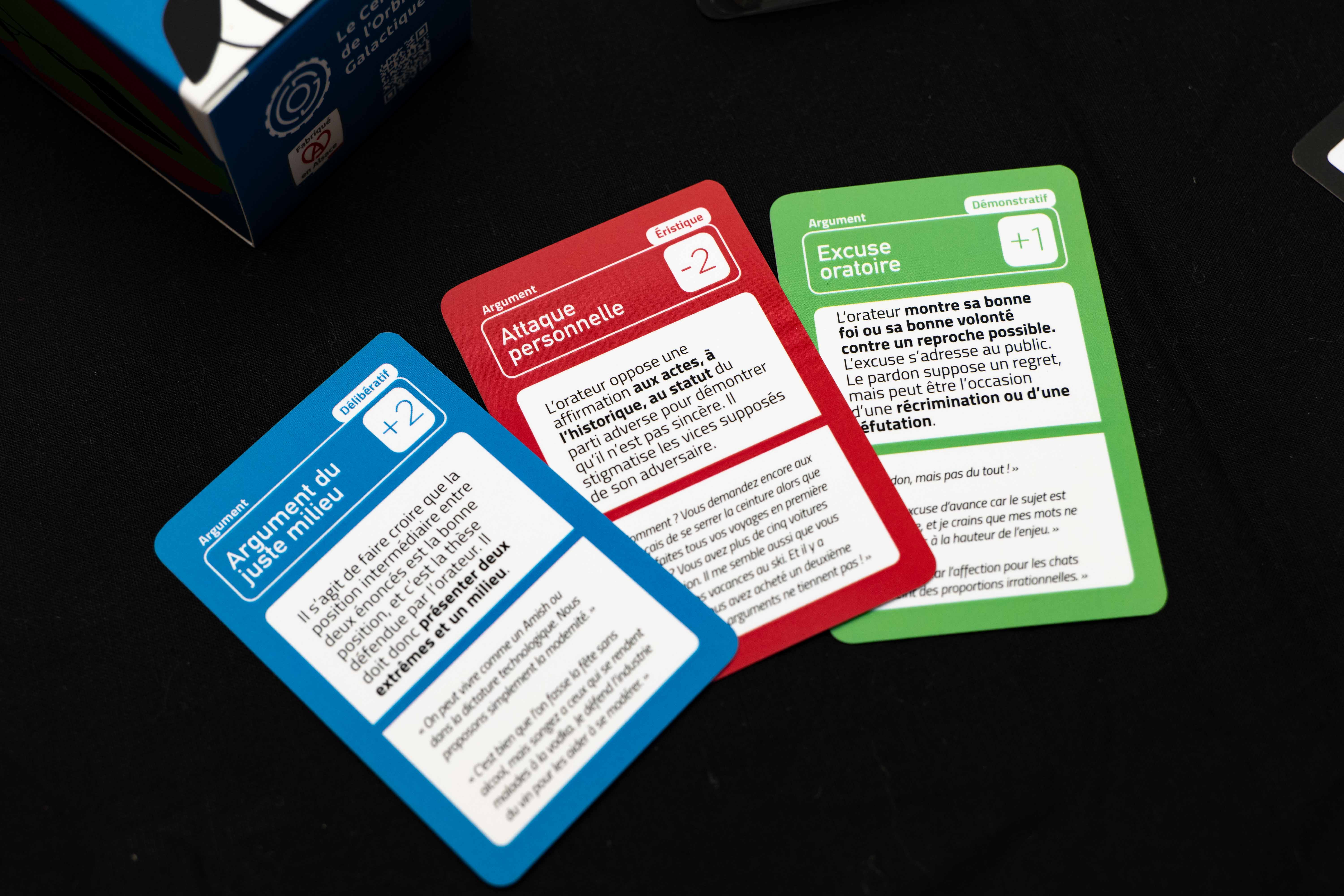 Cartes Rhêtorikê en situation de jeu